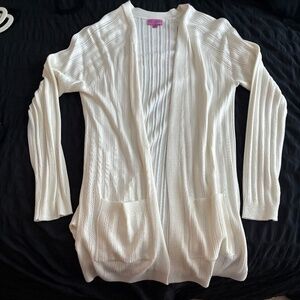 Mi Ami by Francesca’s White Soft Cardigan